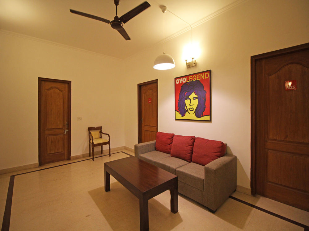 Oyo Flagship 592 Hauz Khas Village New Delhi Exterior foto